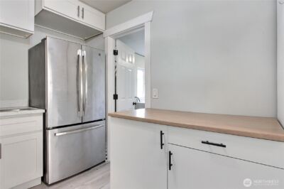 511 S 92nd St , Tacoma, WA 98444-6149 - Photo 5