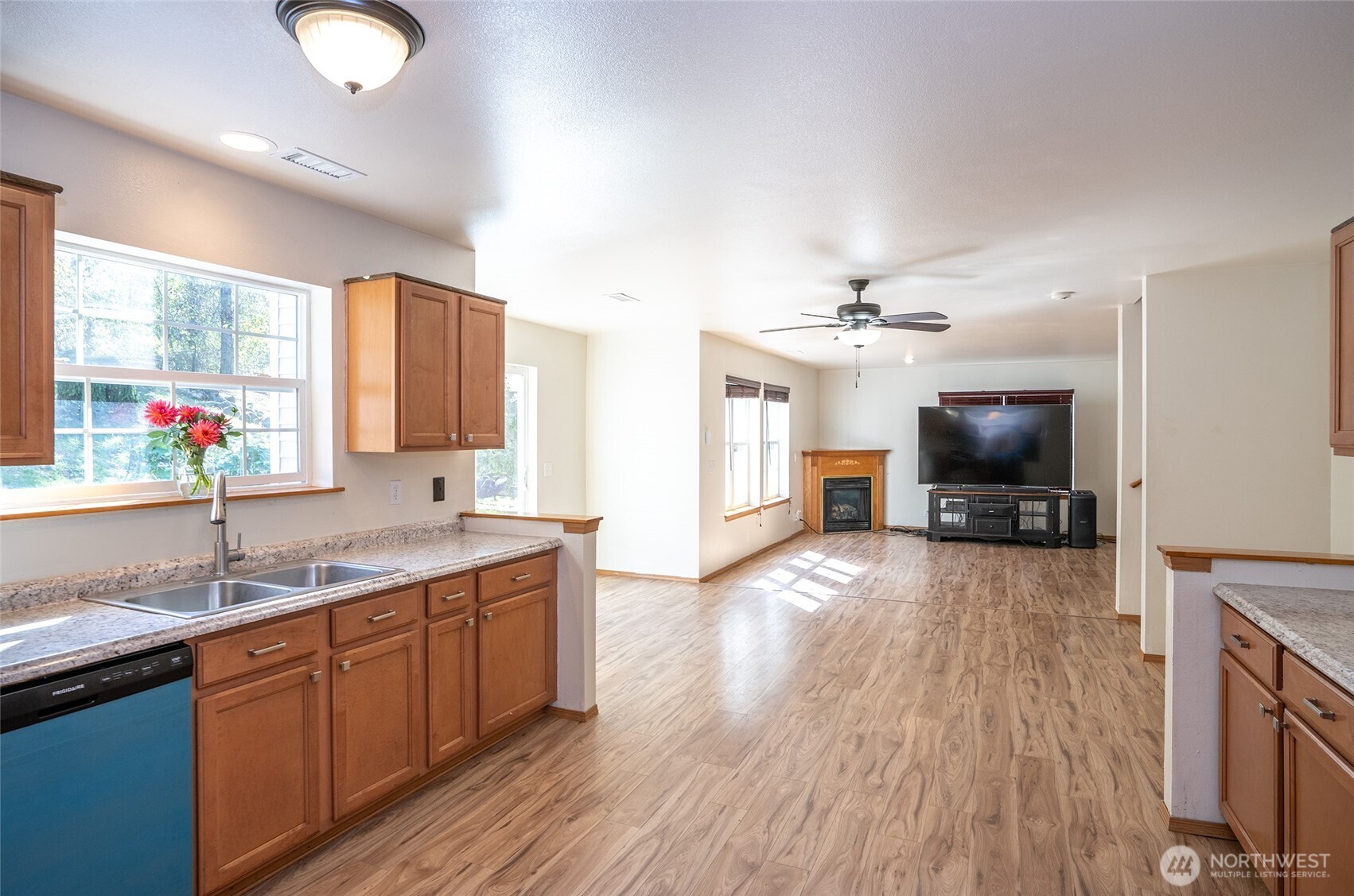 11220 212th Street E, Graham, WA 98338