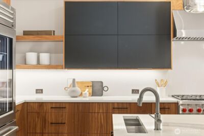 1717 99th Avenue NE, Bellevue, WA 98004-2614 - Photo 15