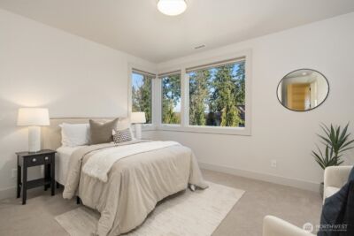 1717 99th Avenue NE, Bellevue, WA 98004-2614 - Photo 20