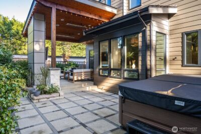 1717 99th Avenue NE, Bellevue, WA 98004-2614 - Photo 38