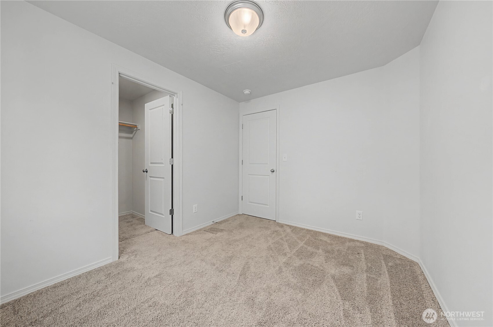 1118 W Sequoia Road , Moses Lake, WA 98837