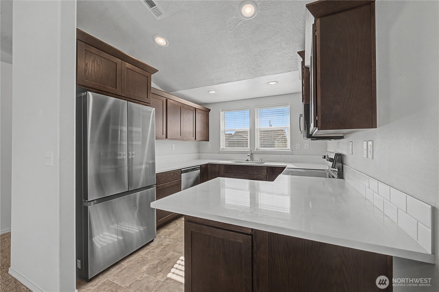 1118 W Sequoia Road , Moses Lake, WA 98837