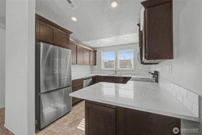 1118 W Sequoia Road , Moses Lake, WA 98837 - Photo 5