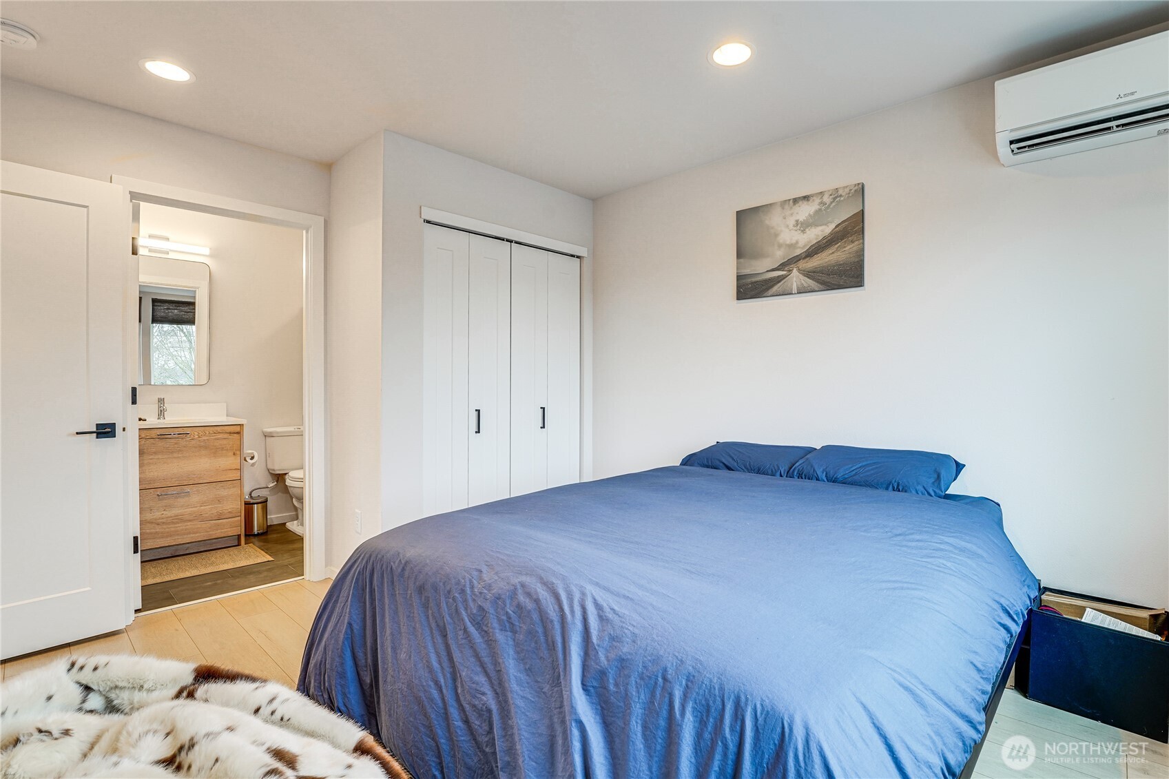 2014 E Pine Street #B, Seattle, WA 98122