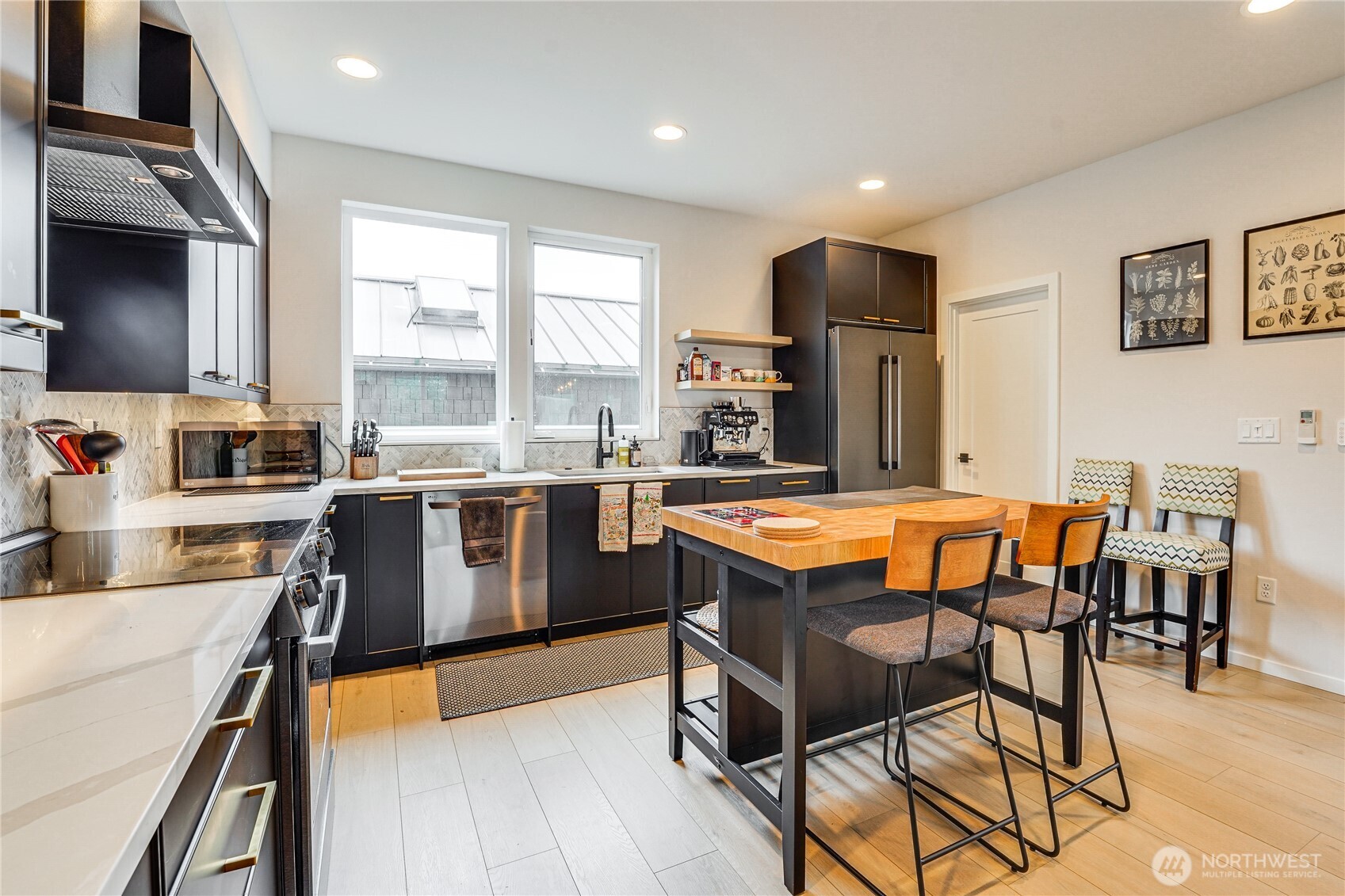 2014 E Pine Street #B, Seattle, WA 98122