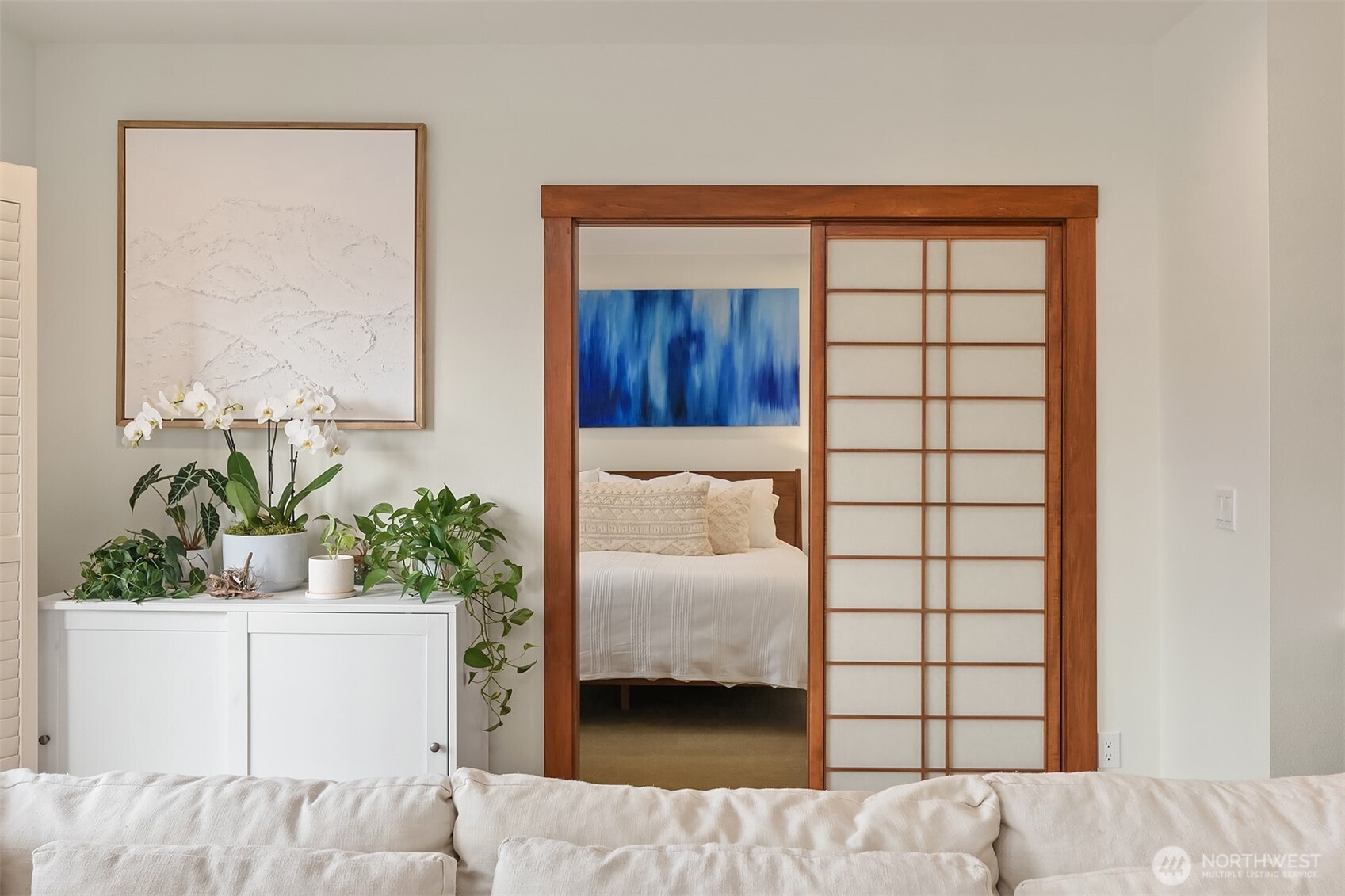 719 2nd Avenue W #202, Seattle, WA 98119