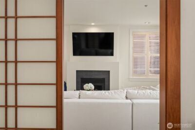 719 2nd Avenue W #202, Seattle, WA 98119 - Photo 27