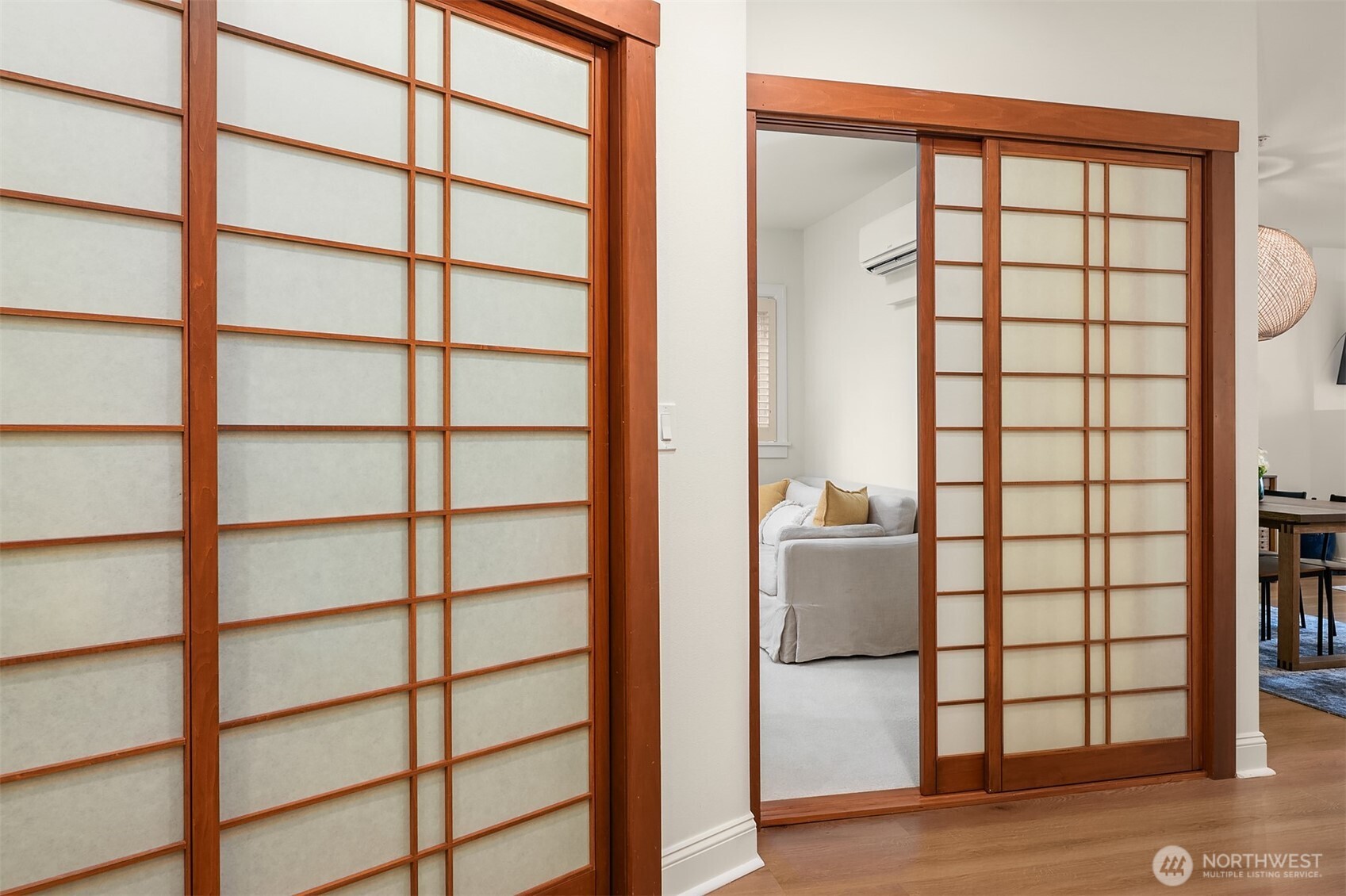 719 2nd Avenue W #202, Seattle, WA 98119