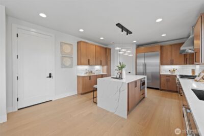 16068 SE 44TH Court , Bellevue, WA 98006 - Photo 11