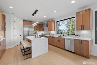 16068 SE 44TH Court , Bellevue, WA 98006 - Photo 14