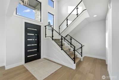 16068 SE 44TH Court , Bellevue, WA 98006 - Photo 2