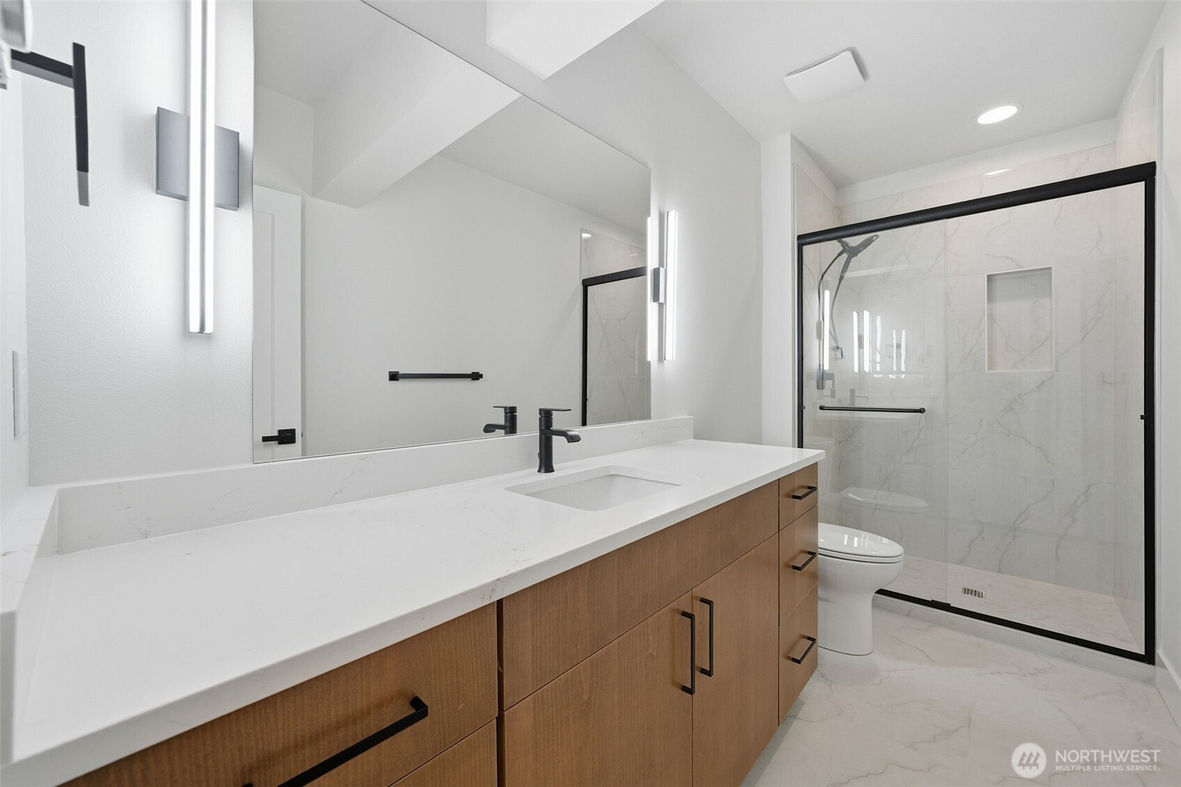 16068 SE 44TH Court , Bellevue, WA 98006