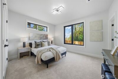 16068 SE 44TH Court , Bellevue, WA 98006 - Photo 31