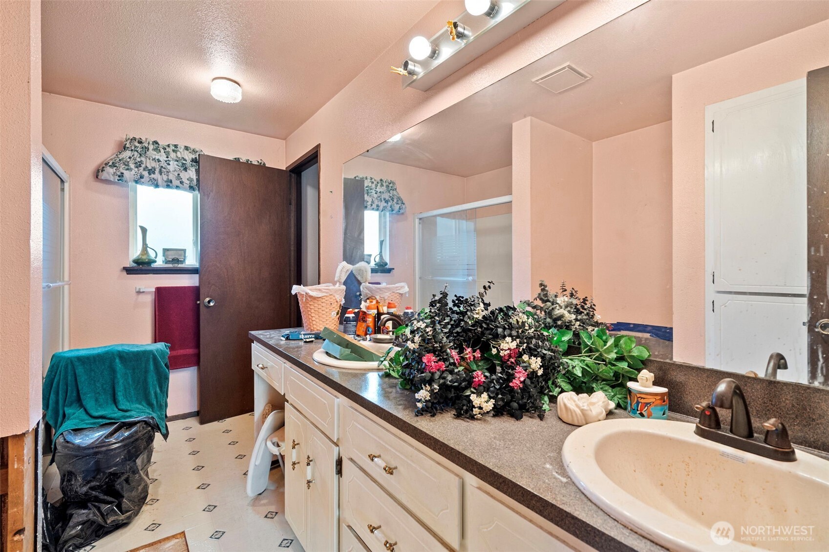 15015 111th Avenue Ct E, Puyallup, WA 98374