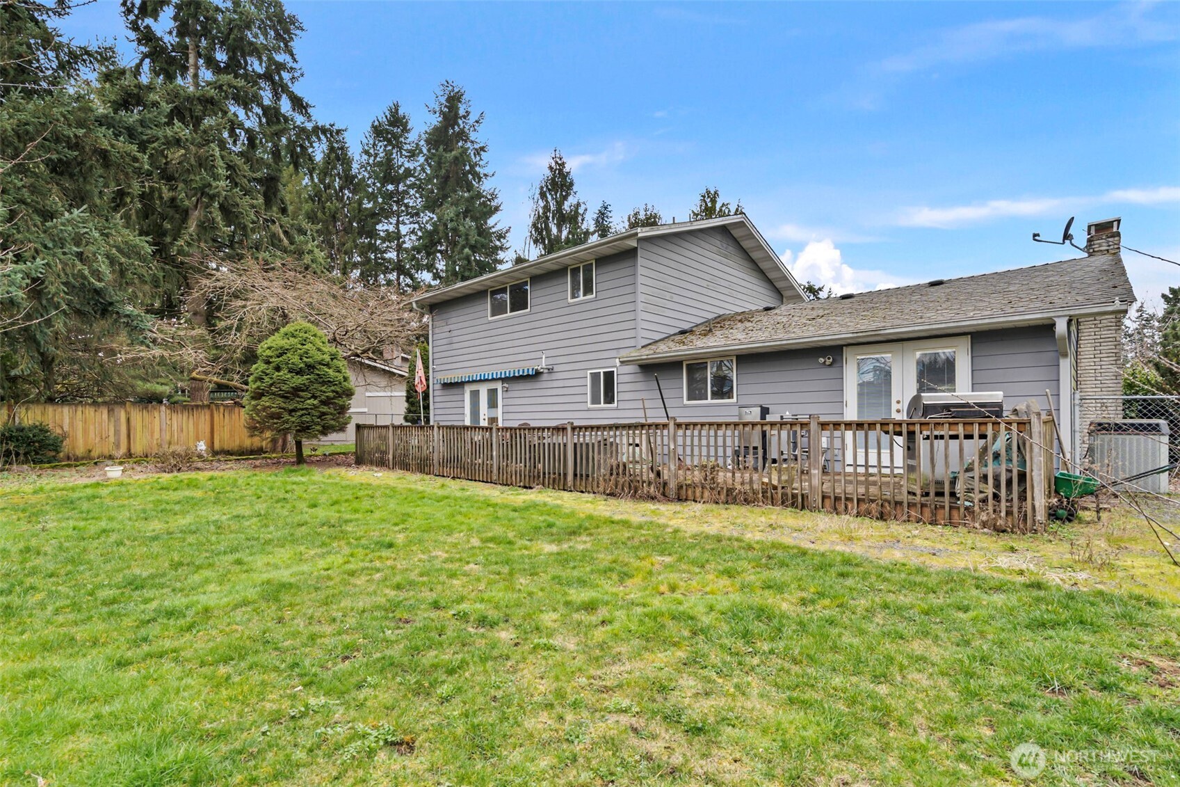 15015 111th Avenue Ct E, Puyallup, WA 98374