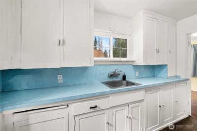 12027 10th Avenue S, Seattle, WA 98168 - Photo 11