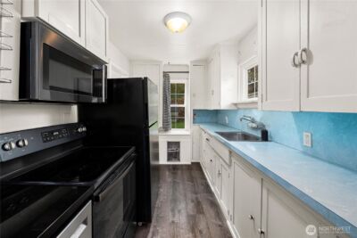12027 10th Avenue S, Seattle, WA 98168 - Photo 12