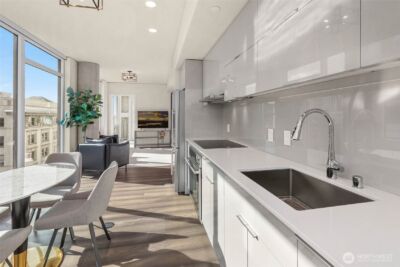 450 S Main St #806, Seattle, WA 98104 - Photo 3