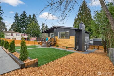 9400 12th Avenue SW, Seattle, WA 98106 - Photo 2