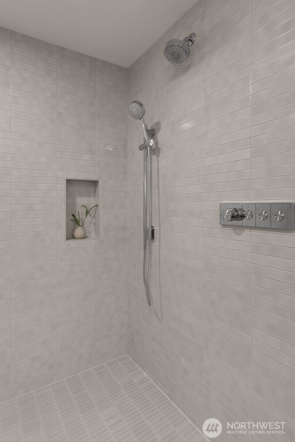 238 4th Avenue #200, Kirkland, WA 98033