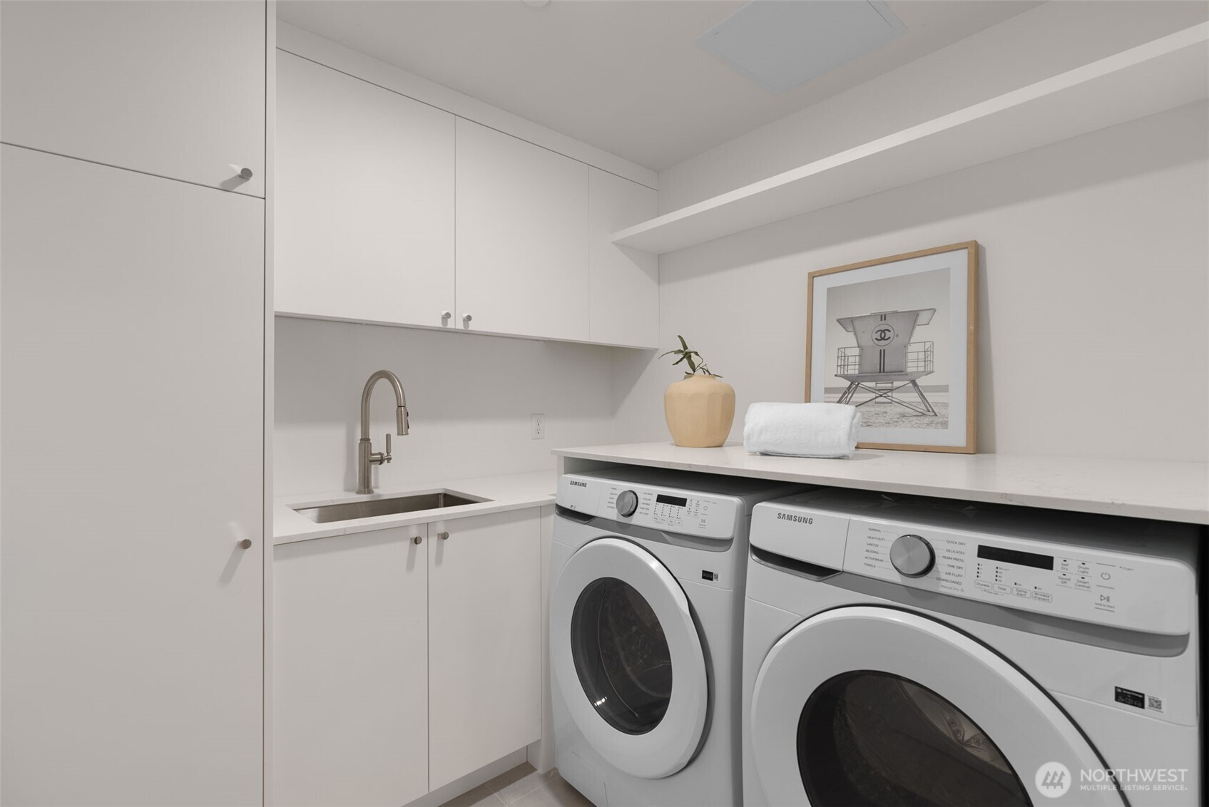 238 4th Avenue #200, Kirkland, WA 98033