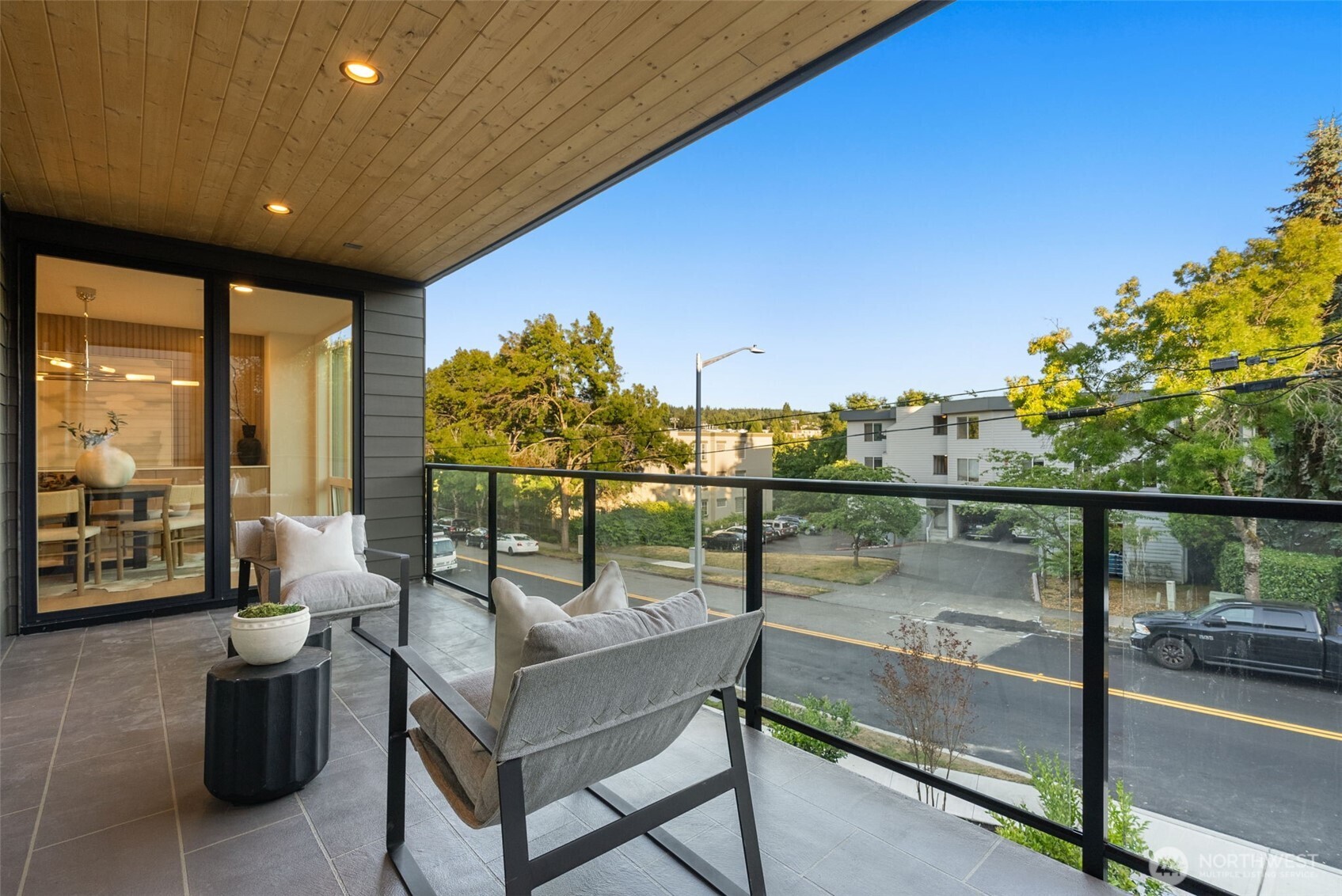 238 4th Avenue #200, Kirkland, WA 98033