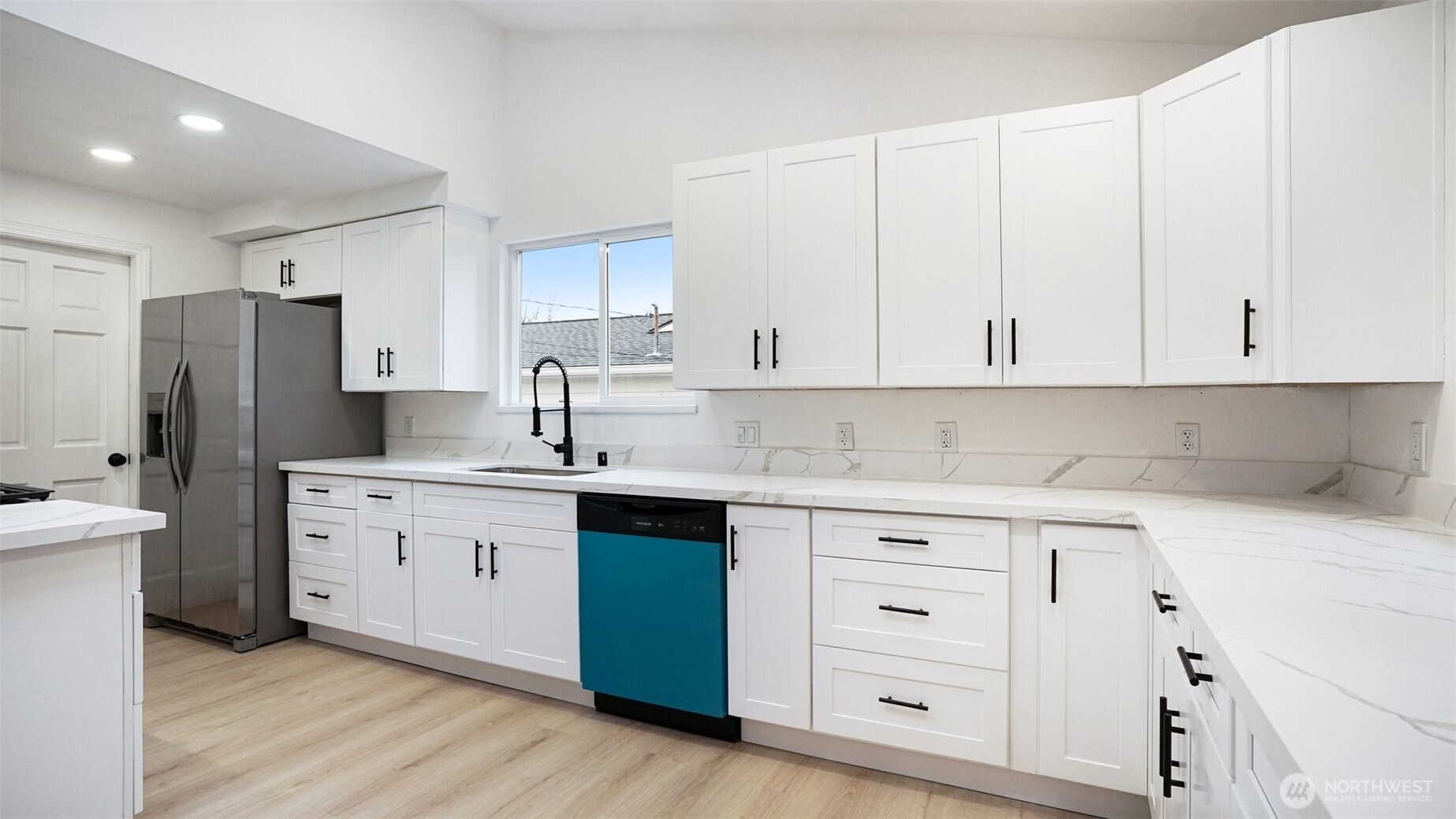 5412 116th Place SE, Bellevue, WA 98006