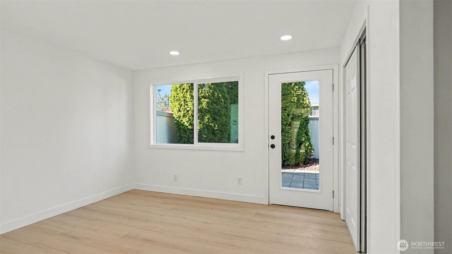 5412 116th Place SE, Bellevue, WA 98006