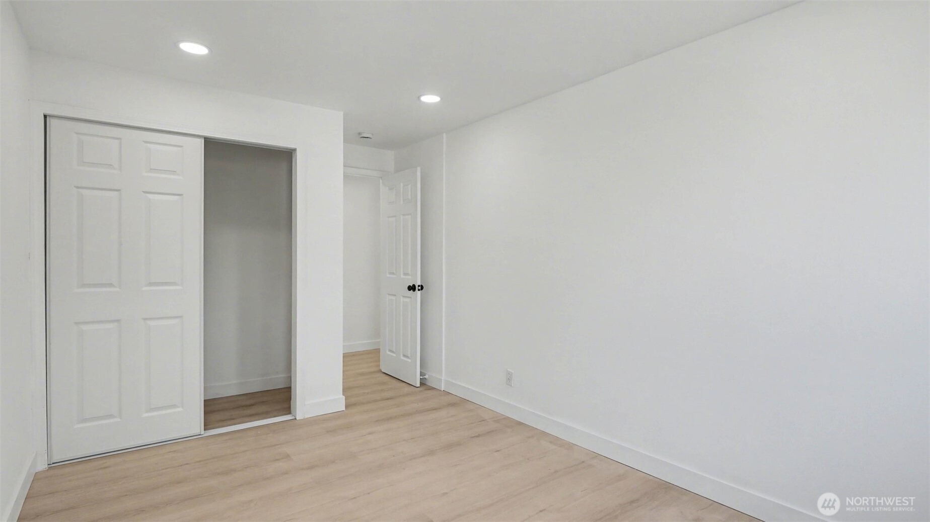 5412 116th Place SE, Bellevue, WA 98006