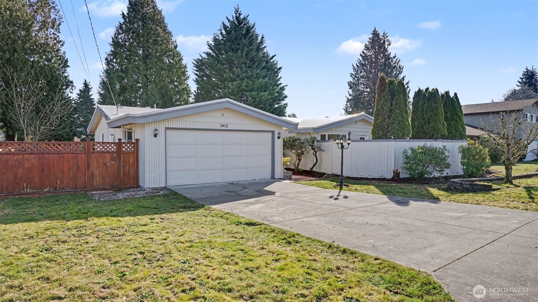 5412 116th Place SE, Bellevue, WA 98006