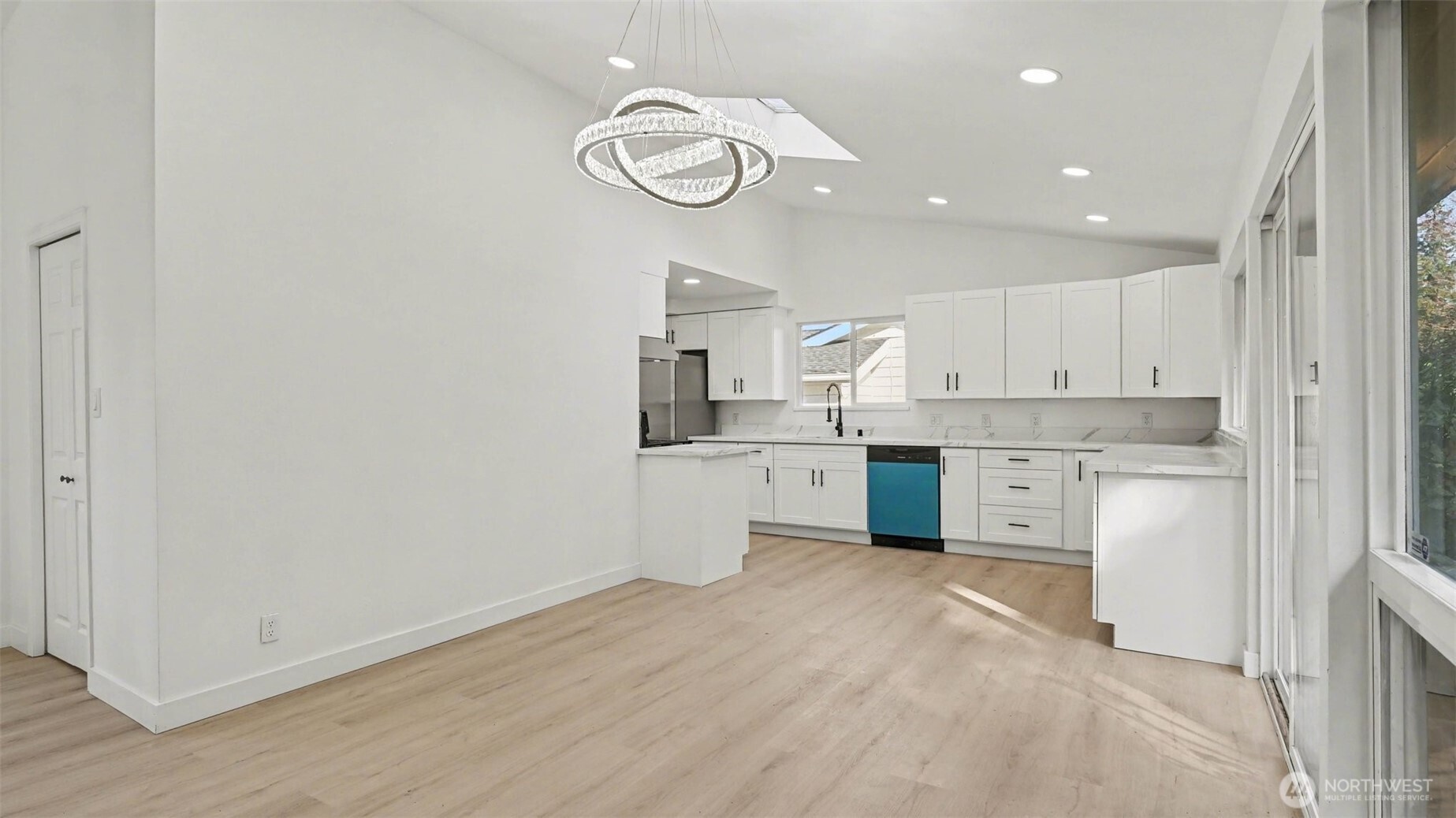 5412 116th Place SE, Bellevue, WA 98006