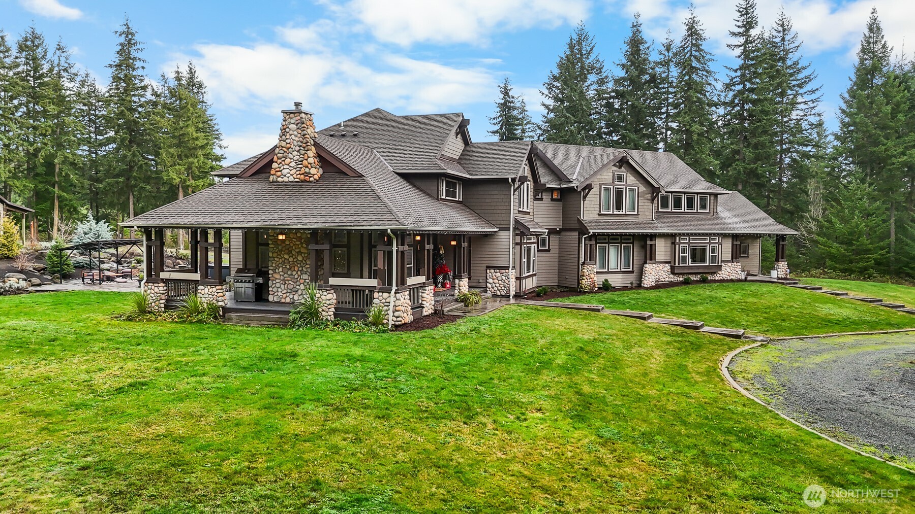 2919 Tanwax Crossing E, Roy, WA 98580