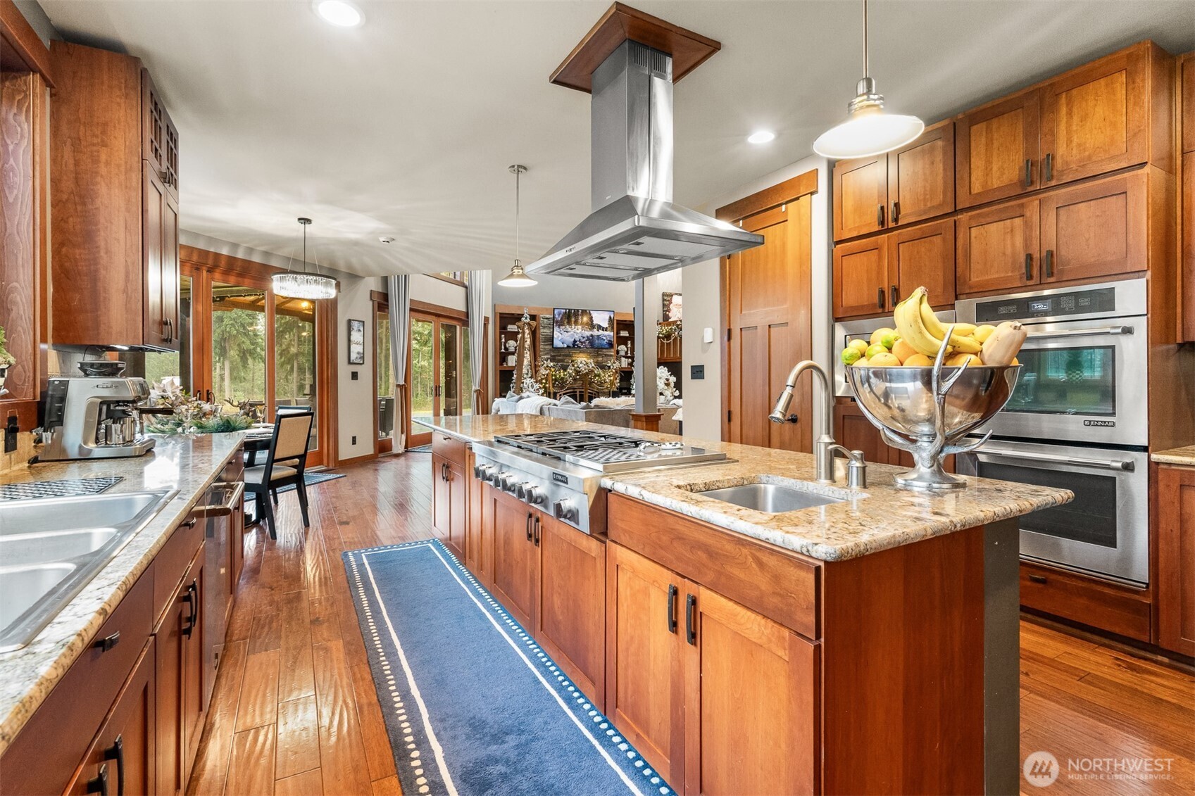 2919 Tanwax Crossing E, Roy, WA 98580