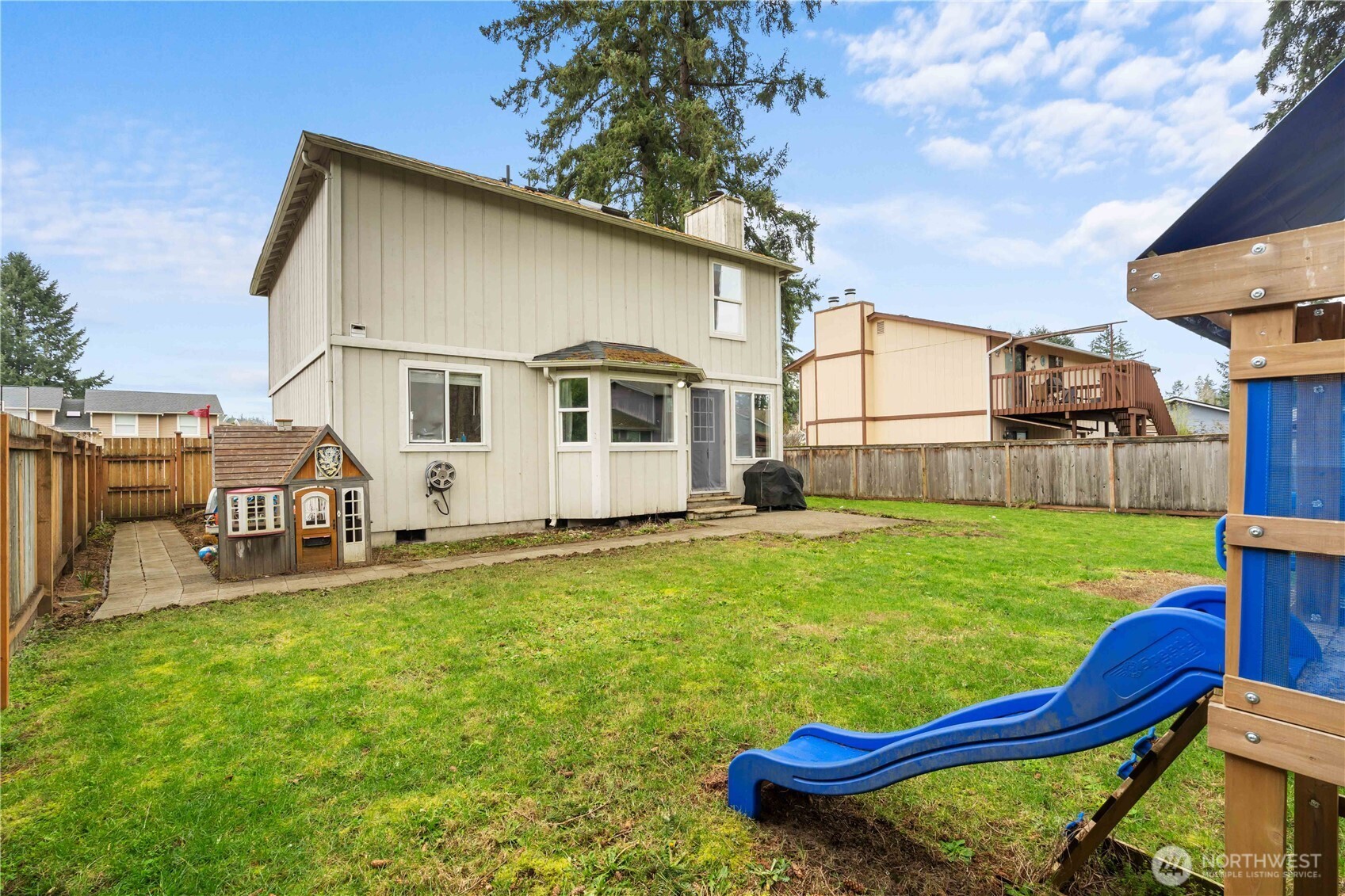2212 149th Street E, Tacoma, WA 98445