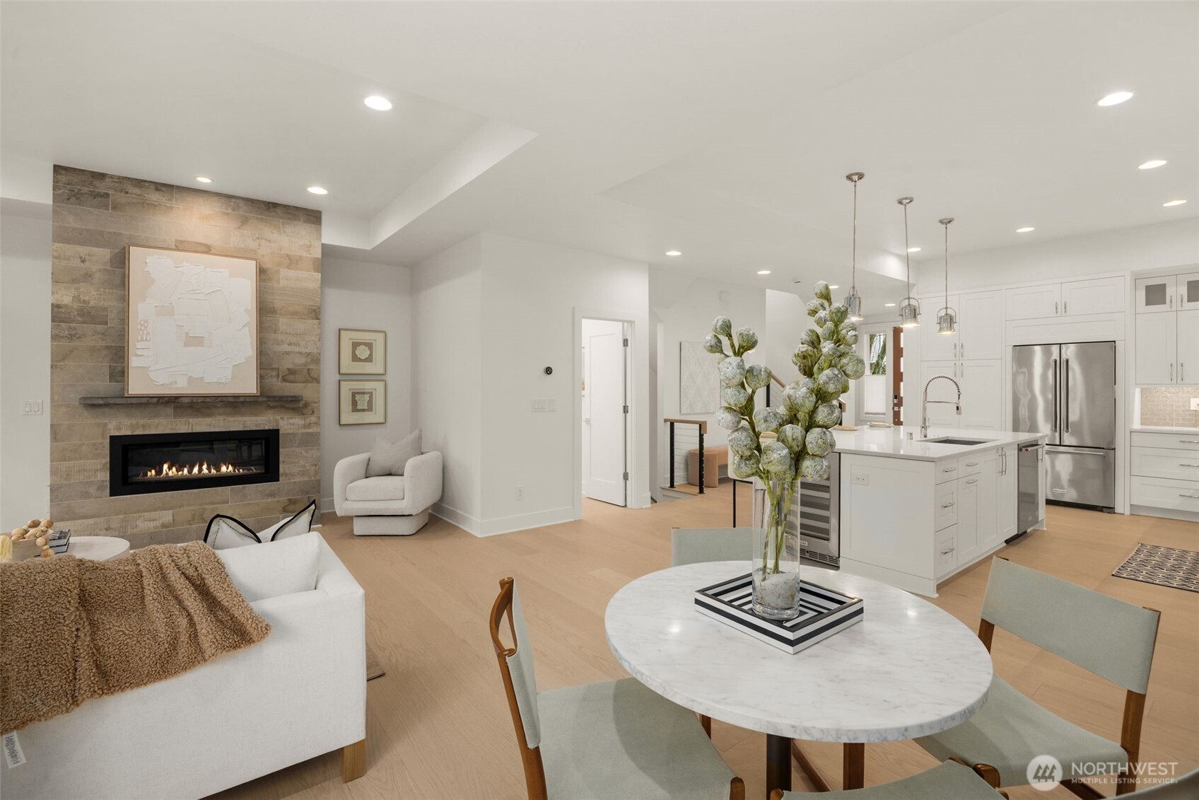 315 State Street S #21, Kirkland, WA 98033