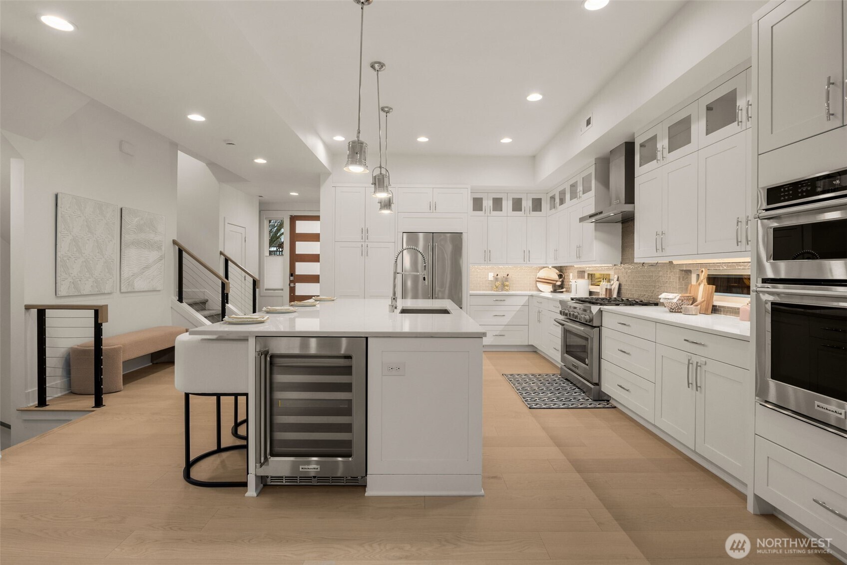 315 State Street S #21, Kirkland, WA 98033