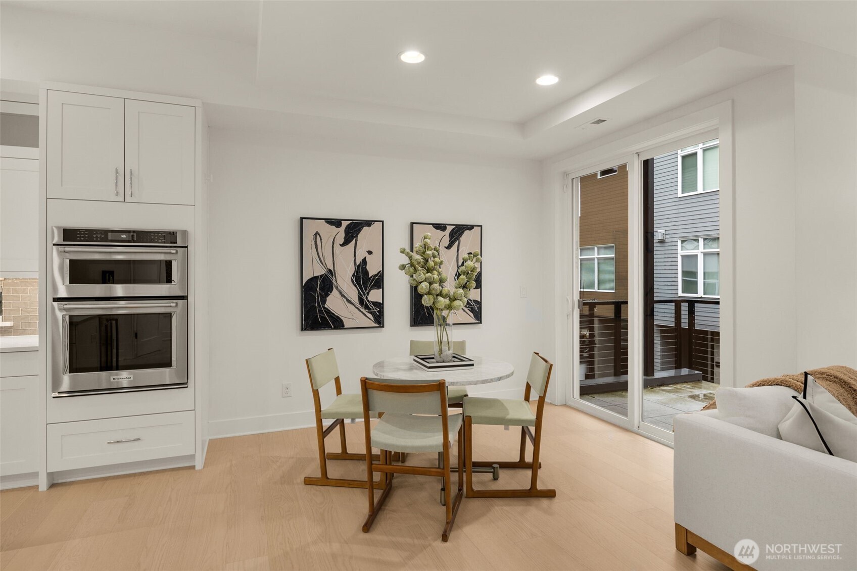 315 State Street S #21, Kirkland, WA 98033