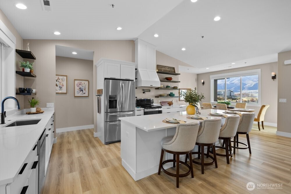 419 Edgewater Way SW, Mattawa, WA 99349