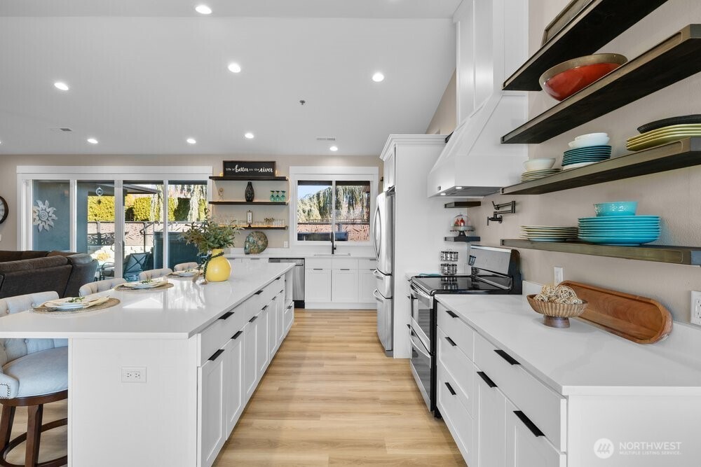 419 Edgewater Way SW, Mattawa, WA 99349