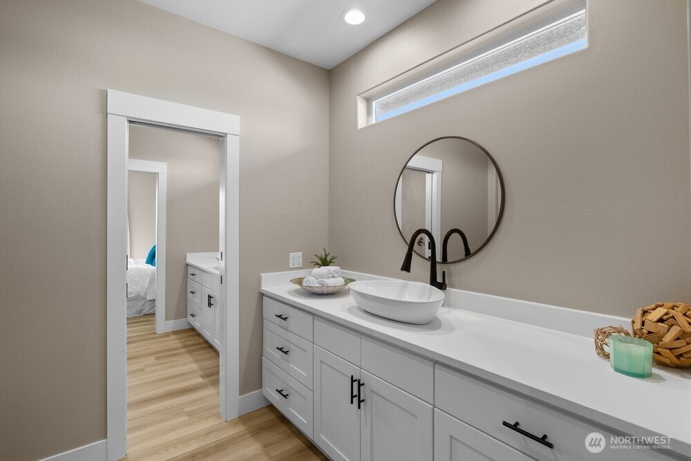 419 Edgewater Way SW, Mattawa, WA 99349