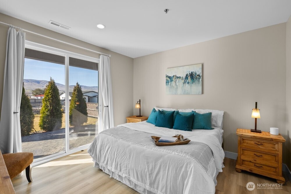 419 Edgewater Way SW, Mattawa, WA 99349