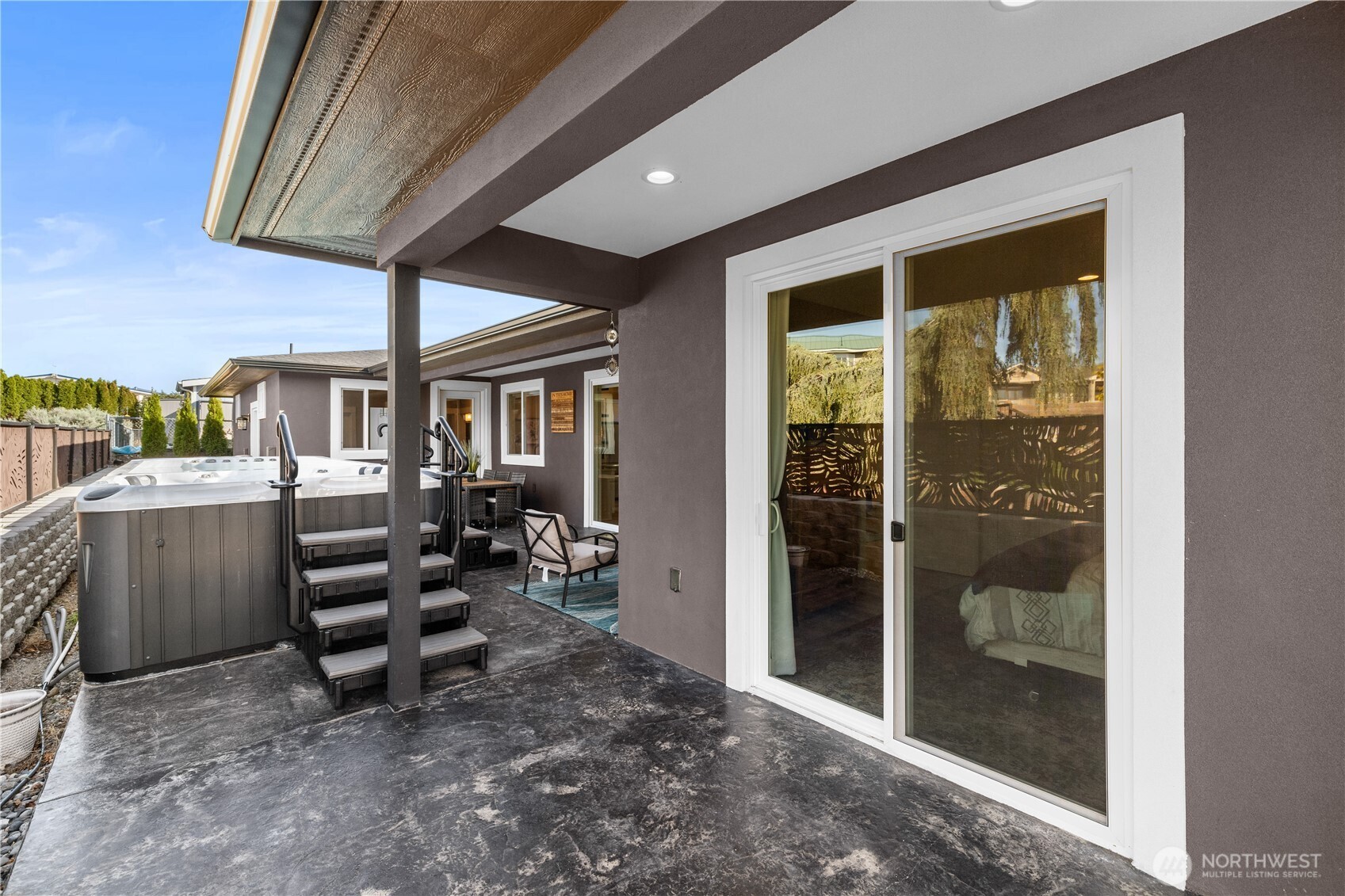 419 Edgewater Way SW, Mattawa, WA 99349