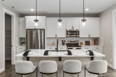 311 Hogan Drive , Enumclaw, WA 98022 - Photo 11