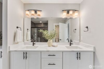 311 Hogan Drive , Enumclaw, WA 98022 - Photo 18