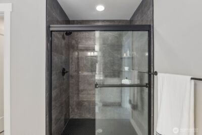 311 Hogan Drive , Enumclaw, WA 98022 - Photo 19