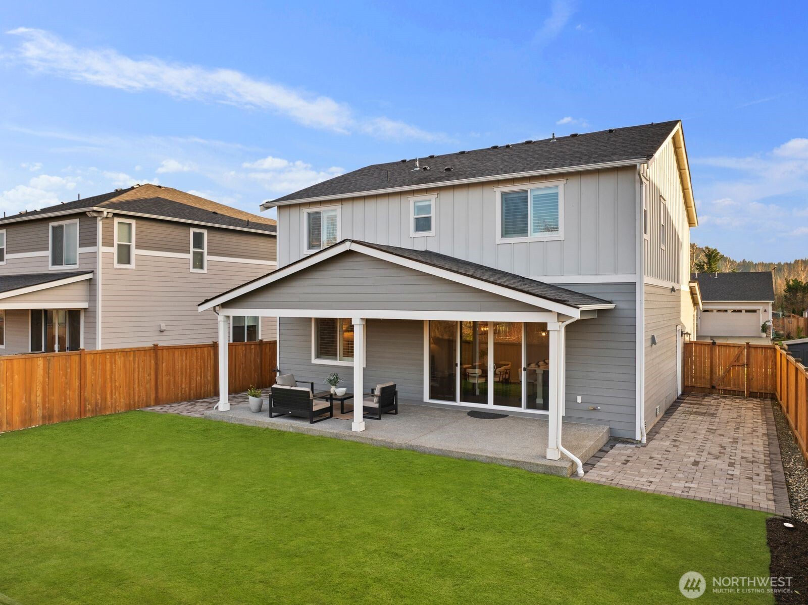 311 Hogan Drive , Enumclaw, WA 98022