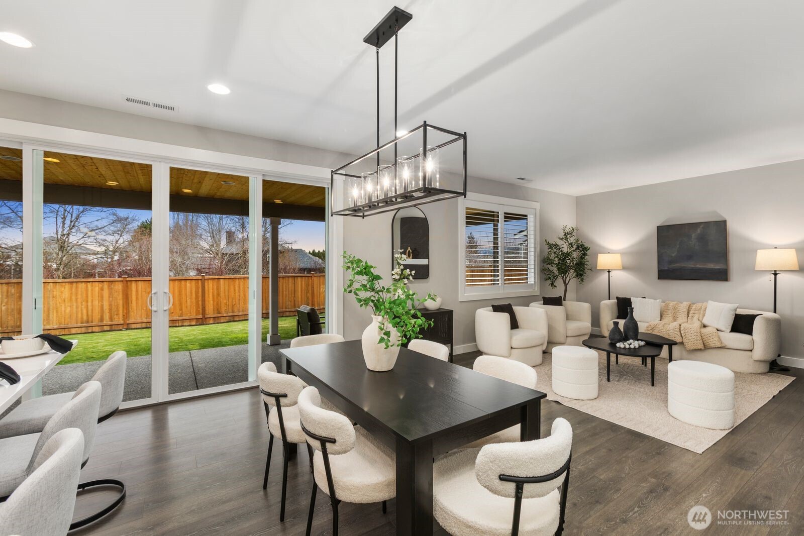 311 Hogan Drive , Enumclaw, WA 98022