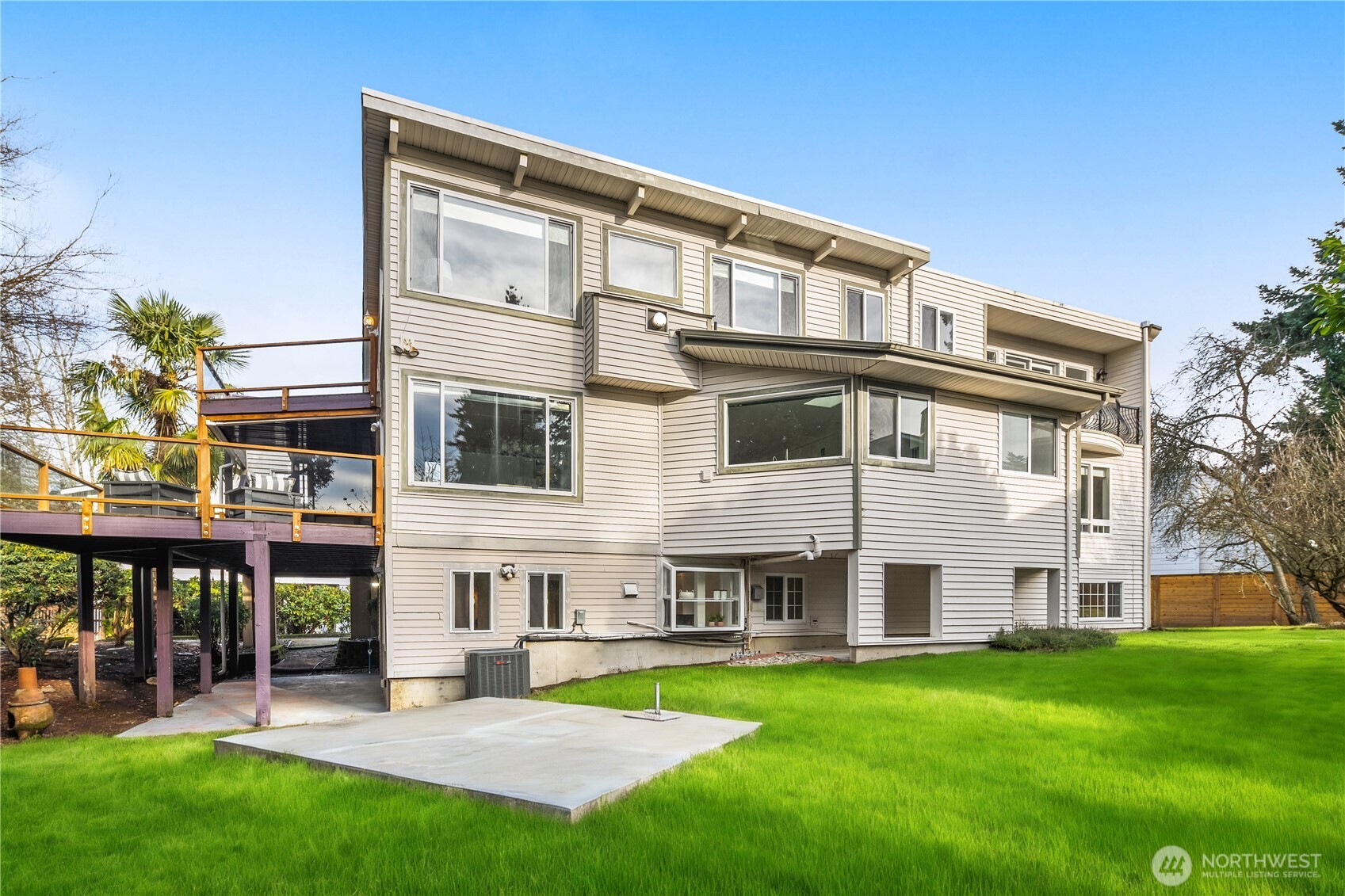 1545 3rd ST , Kirkland, WA 98033