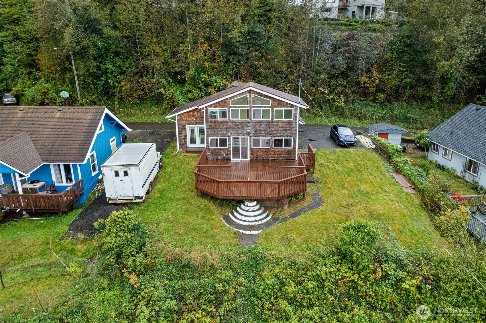 605 Emerald Court , Hoquiam, WA 98550